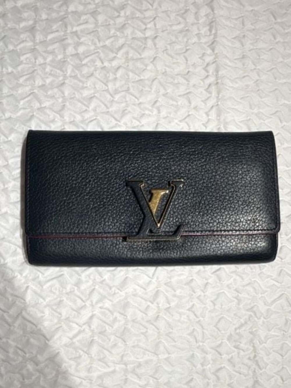 Louis Vuitton Capucines Long Wallet Navy Blue Taurillon Leather Pink Trim LV